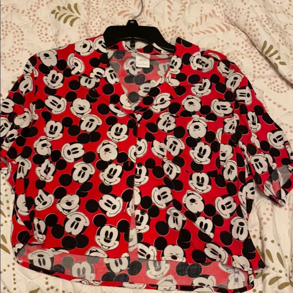 Mickey Mouse crop top 🥰